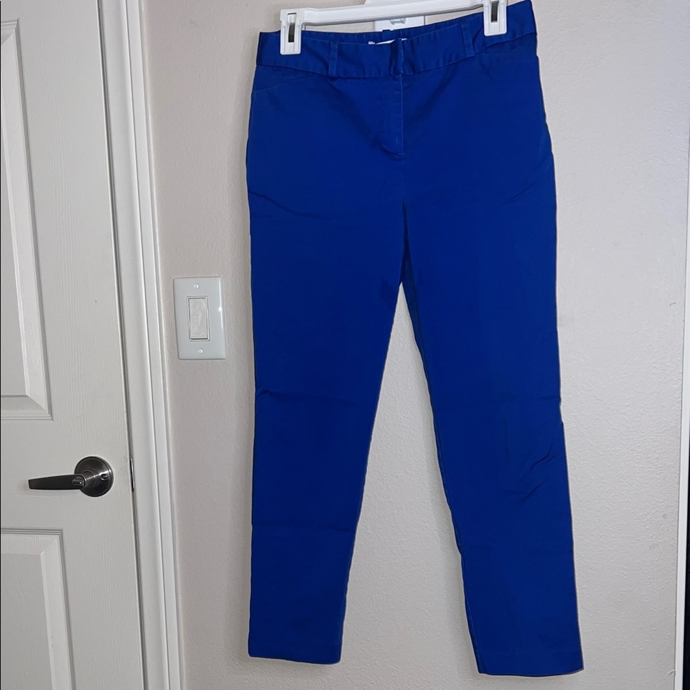Liz Claiborne Royal Blue Cropped Pants